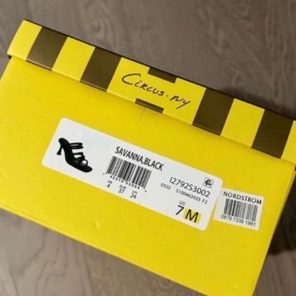 Circus by Sam Edelman Savanna Sandal - Picture 4 of 7